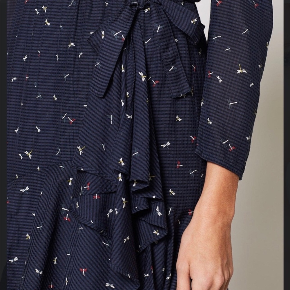 JOIE wrap-effect  printed seersucker midi dress - Picture 8 of 10